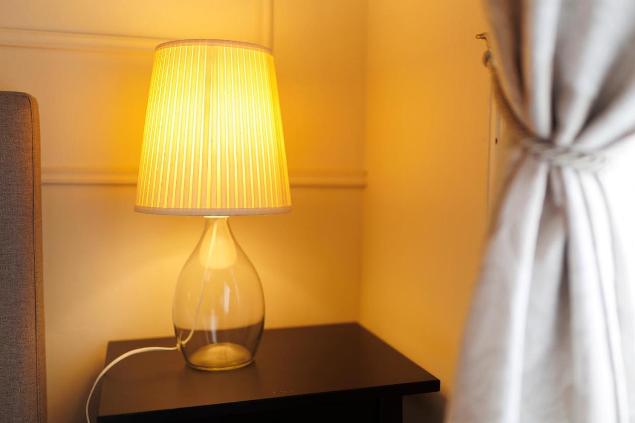 טימישוארה Spacious Flat In Old Town Wi-Fi מראה חיצוני תמונה