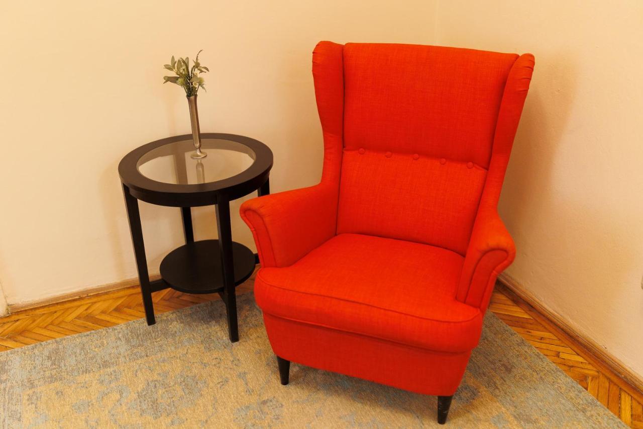 טימישוארה Spacious Flat In Old Town Wi-Fi מראה חיצוני תמונה