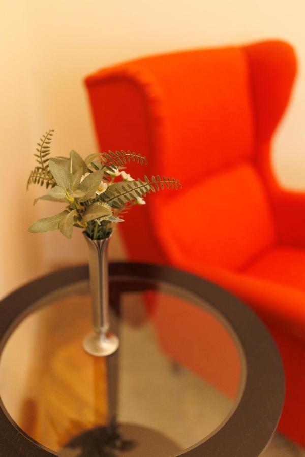 טימישוארה Spacious Flat In Old Town Wi-Fi מראה חיצוני תמונה